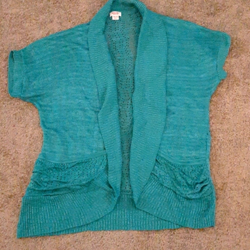 Short sleeve sweater teal green